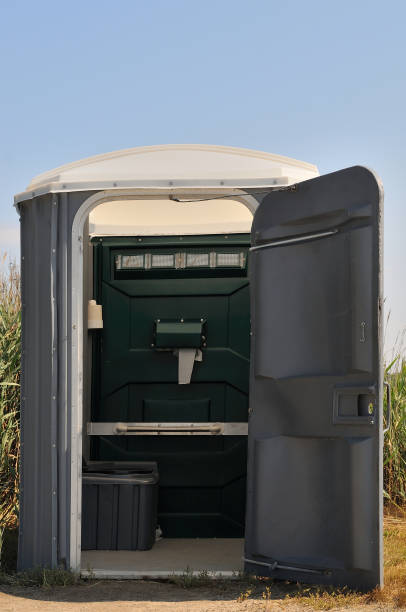 Best Construction site porta potty rental  in East Sparta, OH